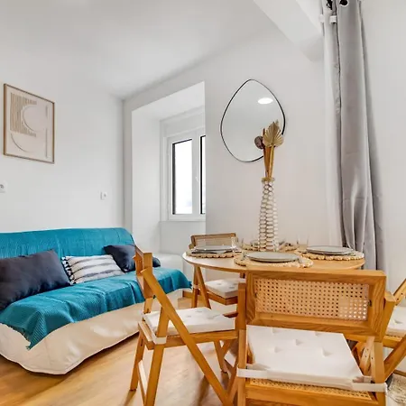 Cosy 1br Tejo View W Ac | By Airnest Apartment