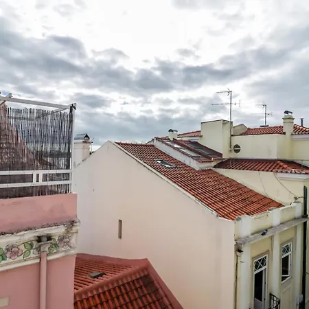 Cosy 1br Tejo View W Ac | By Airnest Apartment